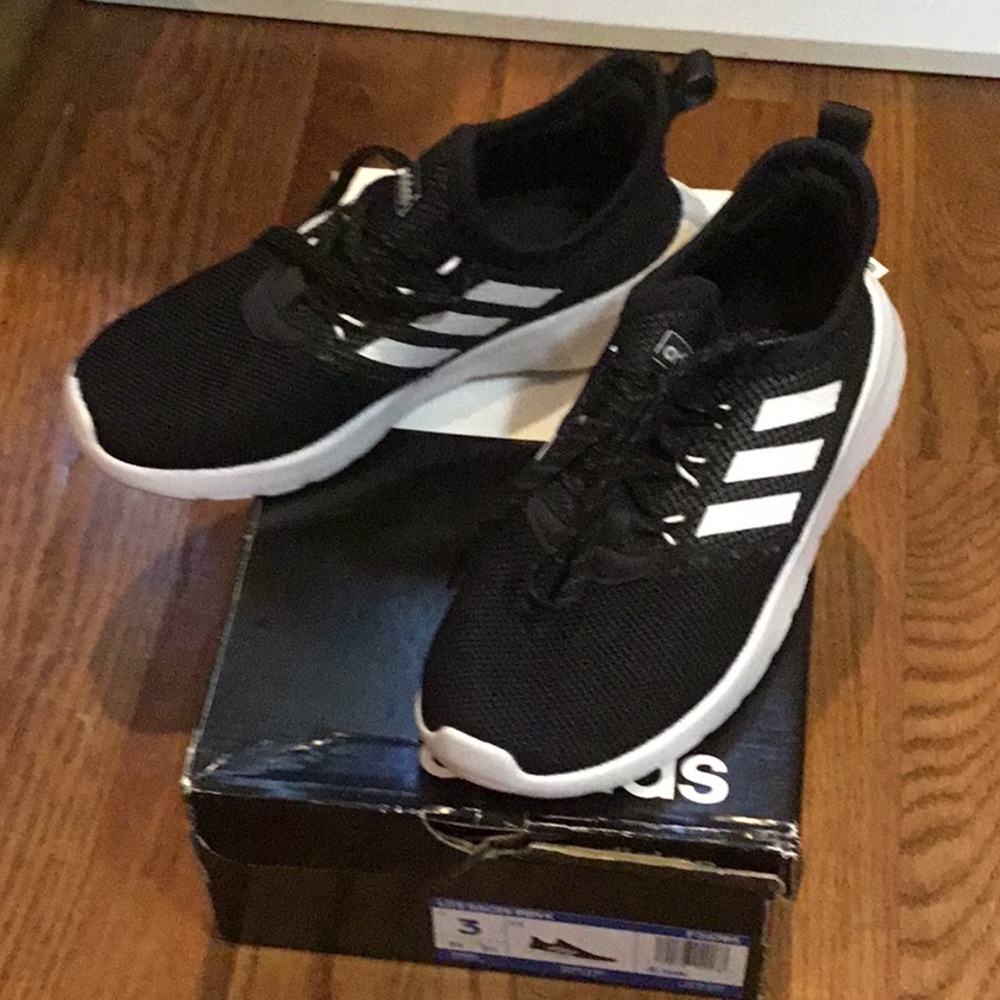 NIB Adidas lite racer black & white running sneakers kids size 3